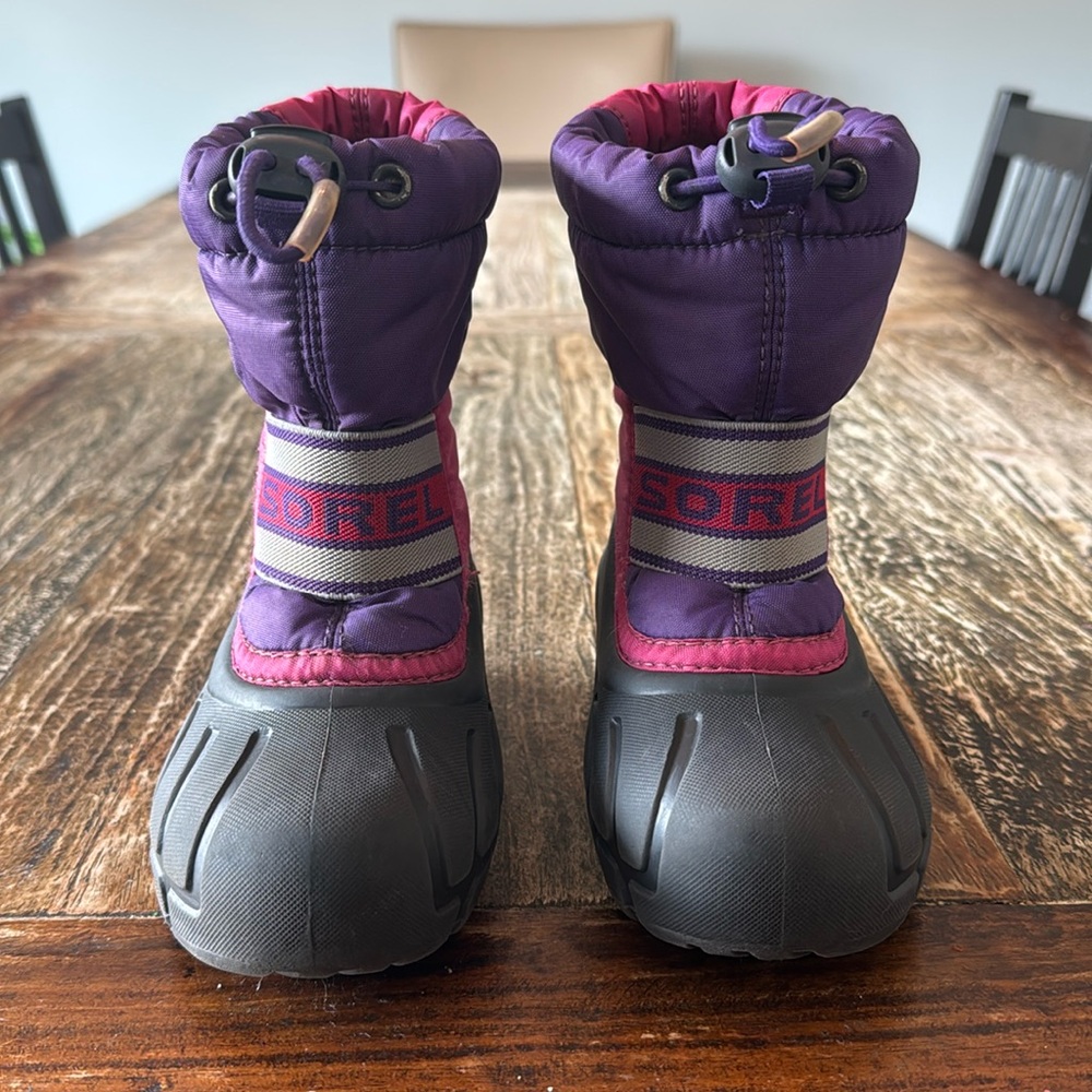 Sorel Kids Boots in Purple and Black